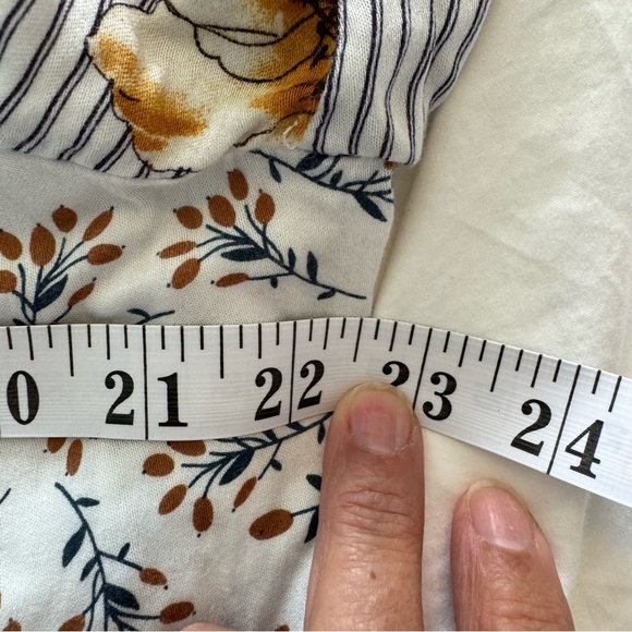 Tribal Jeans Boho Print Long Sleeve Blouse Floral & Stripes VNeck M - Picture 8 of 9